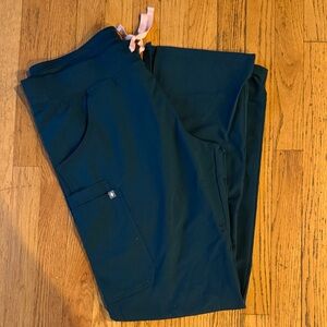 Figs Women's Teal Cargo Scrub Pant